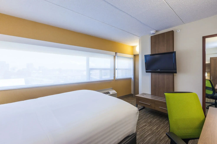 Holiday Inn Express Saint John Harbour Side by IHG