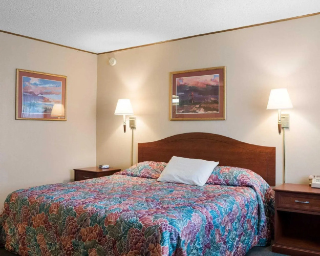 Rodeway Inn