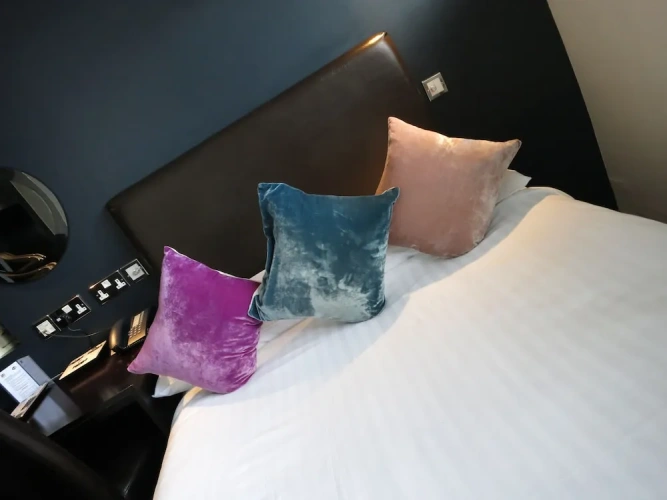 Comfort room