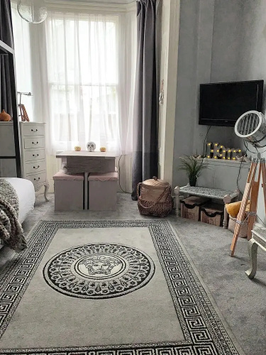 Commodious Studio Apartment in Westfield