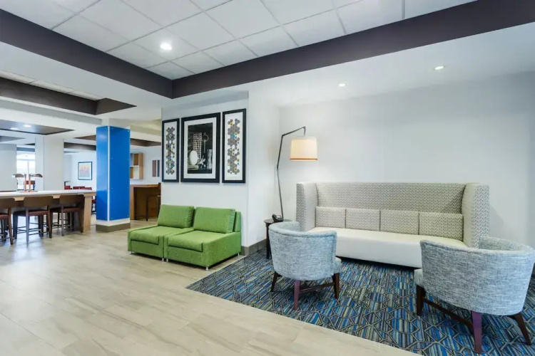 Holiday Inn Express & Suites Bremen