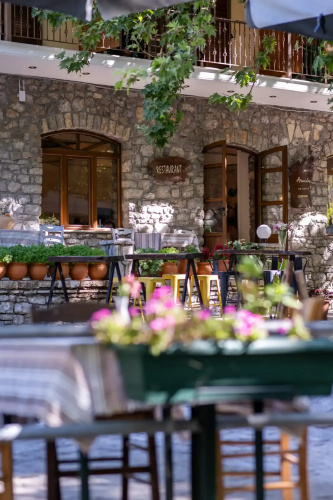 Aroanides By Mountain Hotels