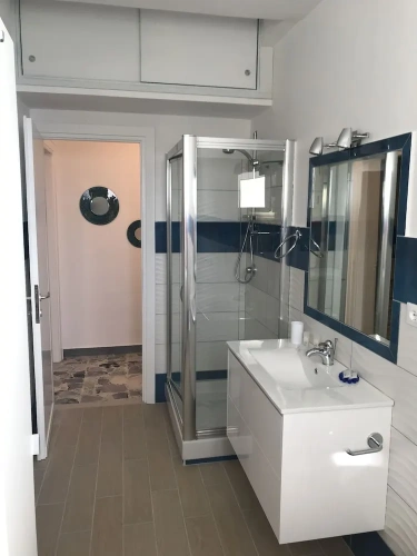 2 Bedrooms Apartment with balcony