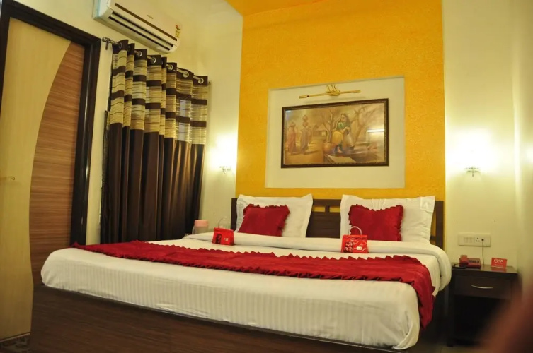 Hotel New SS Residency