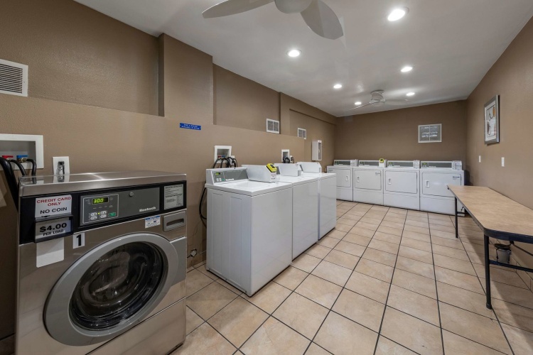 Best Western Plus Stovall's Inn photo 35
