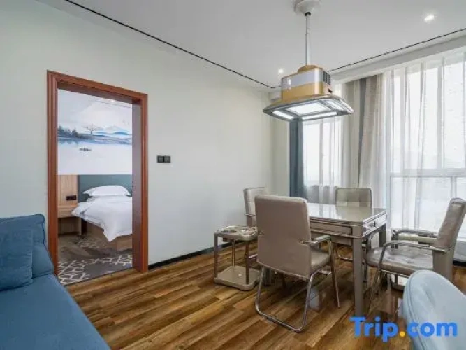 Deluxe Double Suite