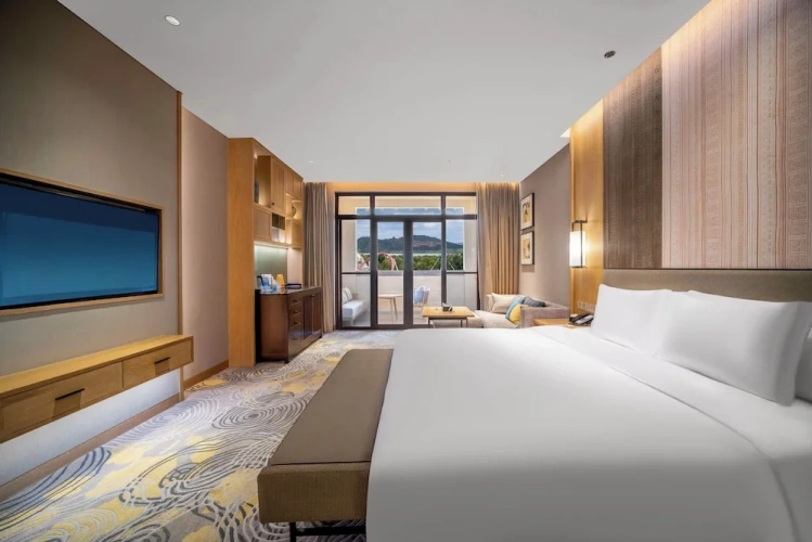Standard Double Club room with balcony