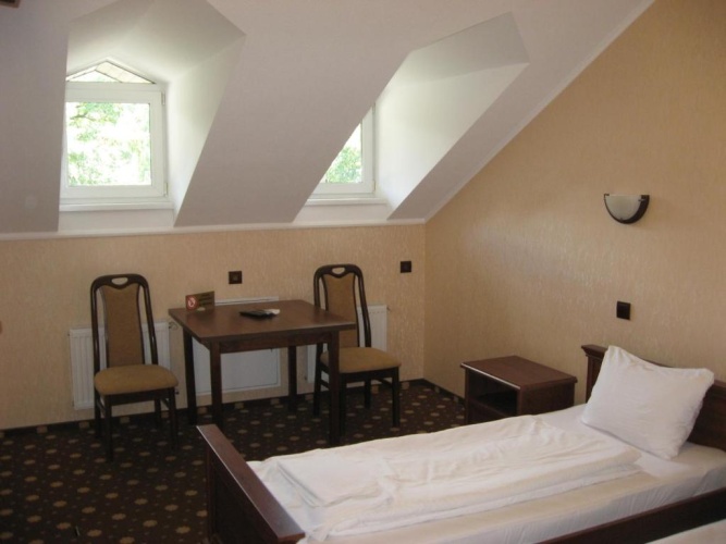 Standard Single room