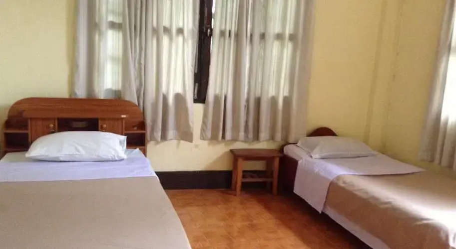 Pathoum Phone Guesthouse