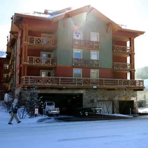 New Village by Copper Vacations
