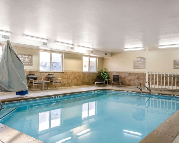 Quality Inn & Suites photo 16