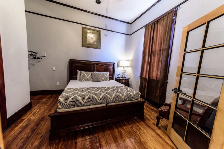Hotel DeFuniak