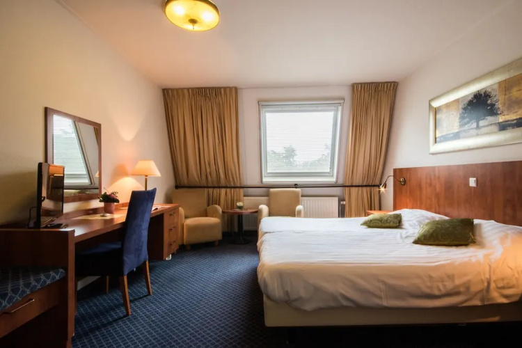 De Stobbe hotel & suites