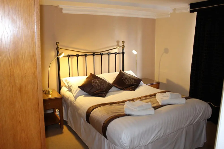 The Falcon Inn