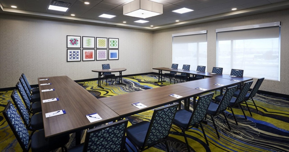 Holiday Inn Express & Suites Brantford photo 17