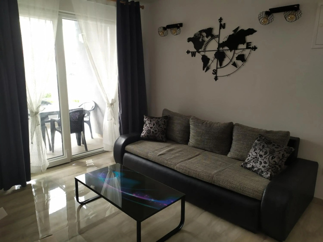 Apartmani Mira