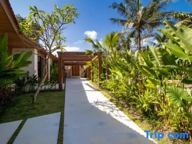 Villa Kemboja by BaliSuperHost