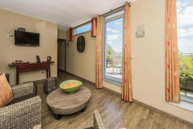 Hostellerie Saint Vincent Beauvais Aéroport