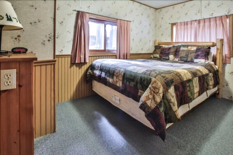 Paton Road 1 - 3 Br Cottage