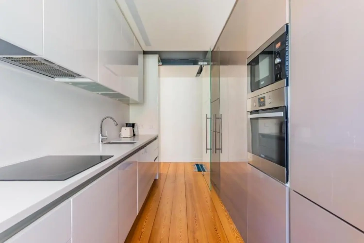 2 Bedrooms Apartment