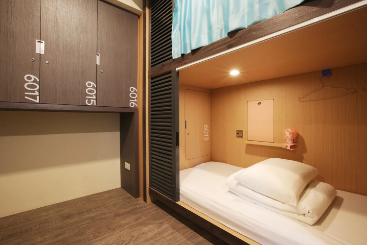 Loosha Hostel
