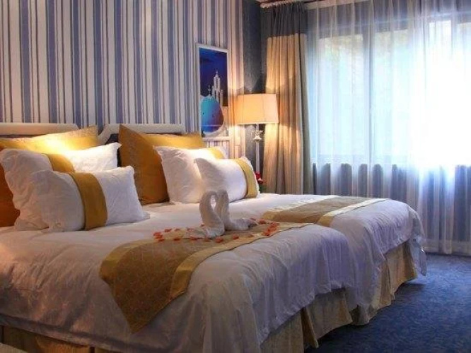 Qingshuiwan Hot Spring Holiday Village