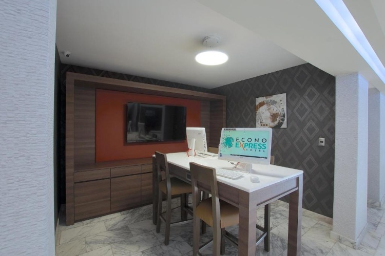 Econo Express Hotel photo 21