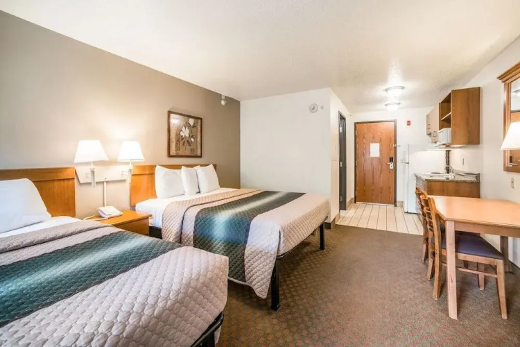 Home Towne Suites O'Fallon