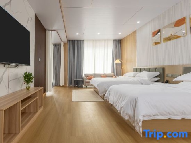 Standard room with garden view