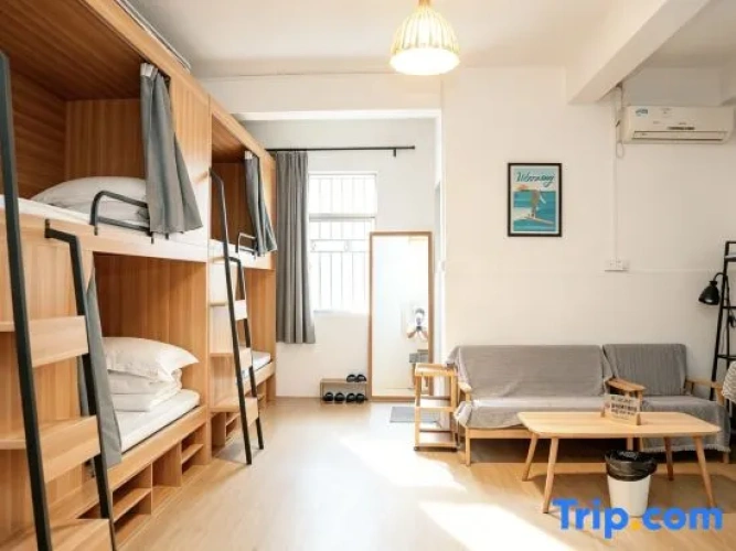 Bed in Dorm (male dorm)