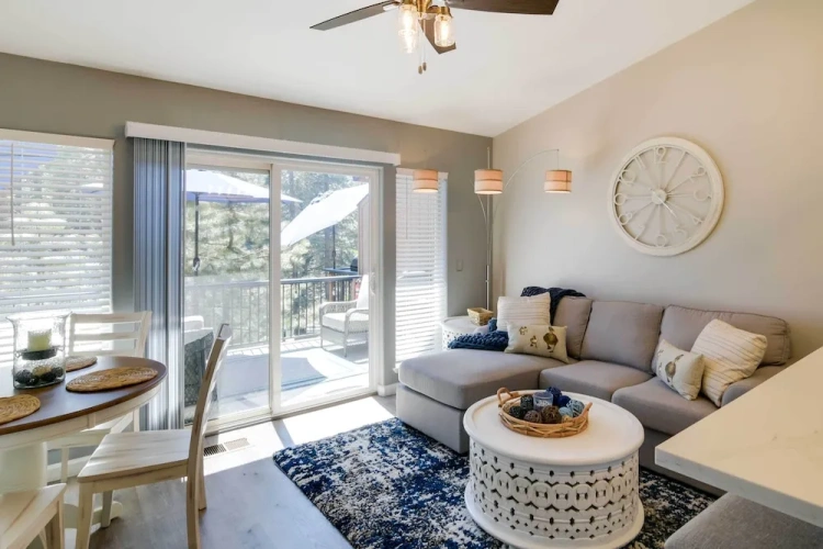 2 Bedrooms Apartment with balcony