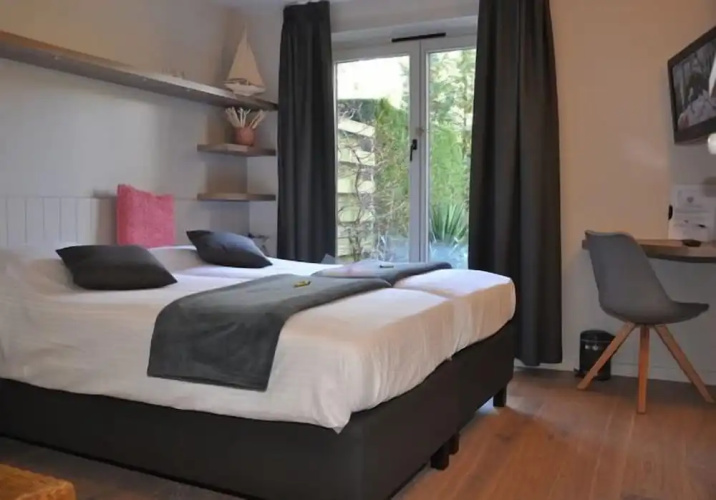 Bilderdijk Hotel