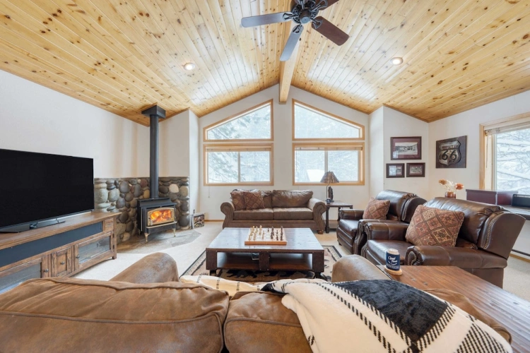 3 Bedrooms Cottage