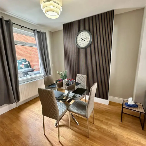 2br Ormeau Central in Belfast