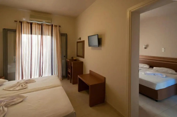 Standard Quadruple room