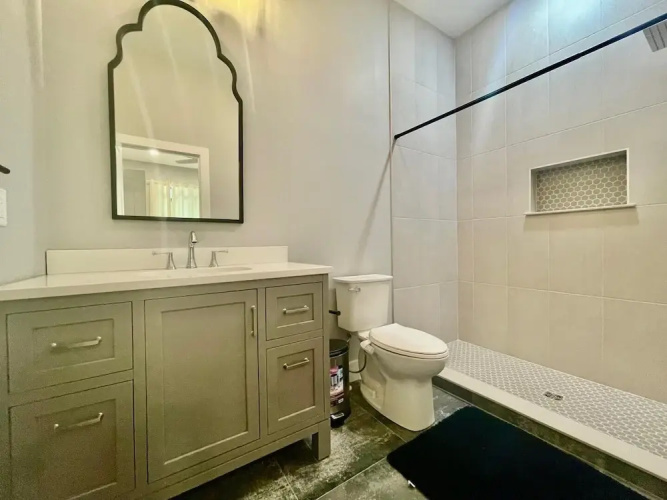 Hickman Street 102