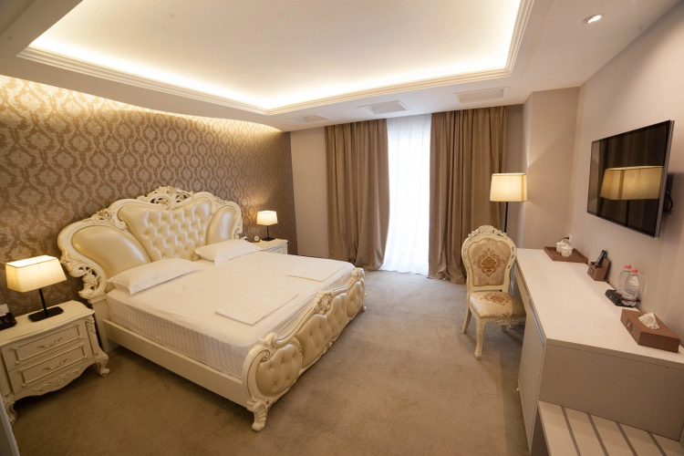 Grand Blue FAFA Resort & Spa
