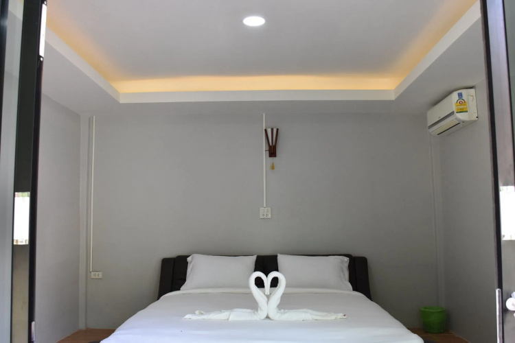 Pak Nam Resort