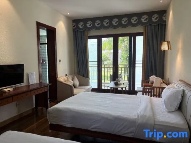 Superior Twin Villa with garden view