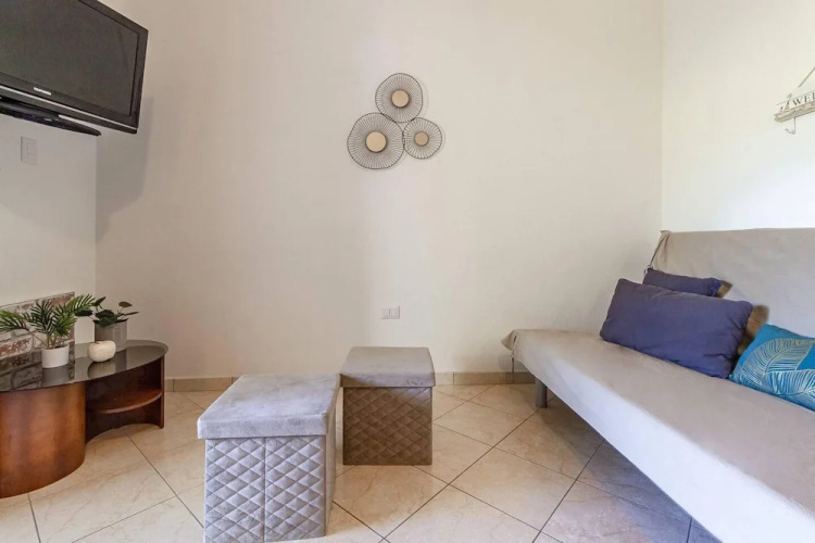 Charming 3-bed Villa in Berruiles