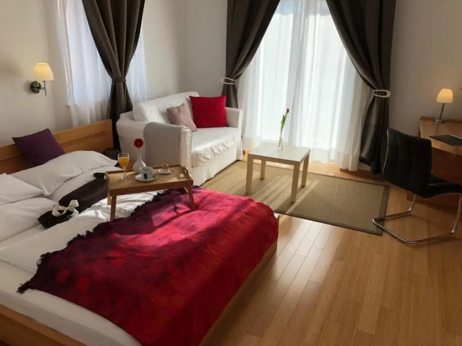 Deluxe Double room with balcony