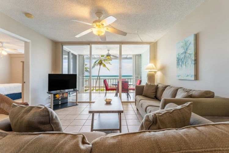2 Bedrooms Cottage