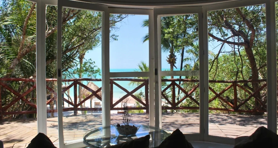 Villa beachfront