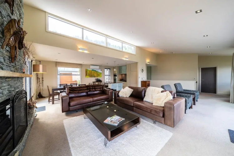 Remarkable Location – Queenstown