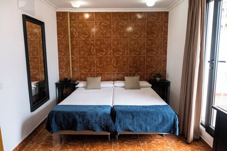 Standard Double room with balcony