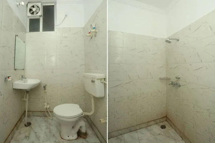 Vrindawan Galaxy by OYO Rooms