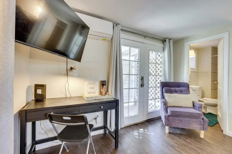 5 Mi to Dtwn: Pet-friendly Phoenix Studio w/ Yard