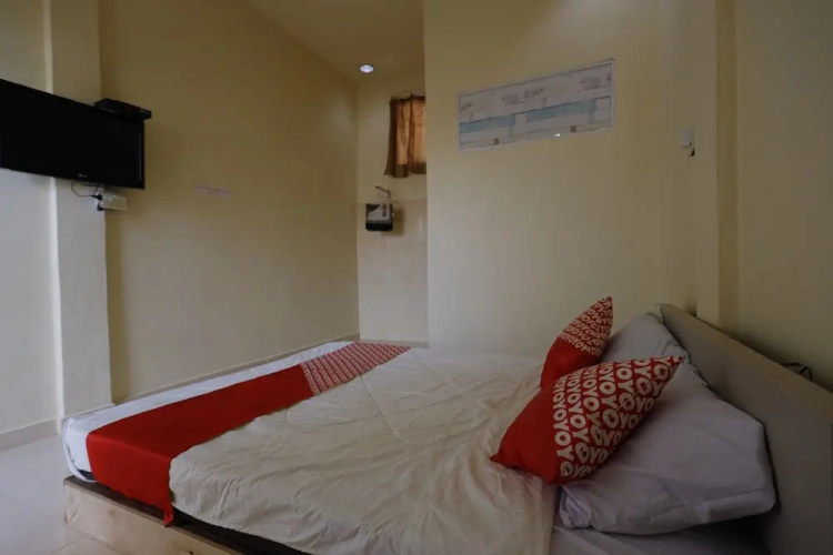 Hotel O Backpaker Seraya