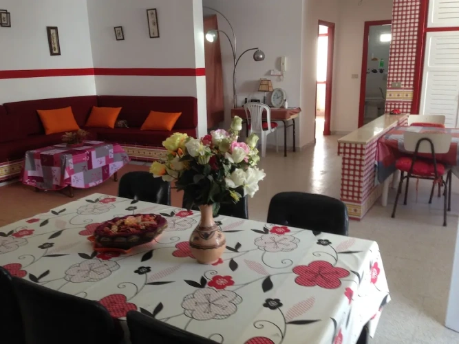 2 Bedrooms Apartment with balcony and with view