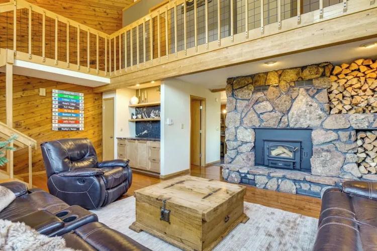 Private Deck & Hot Tub: Silverthorne Home!